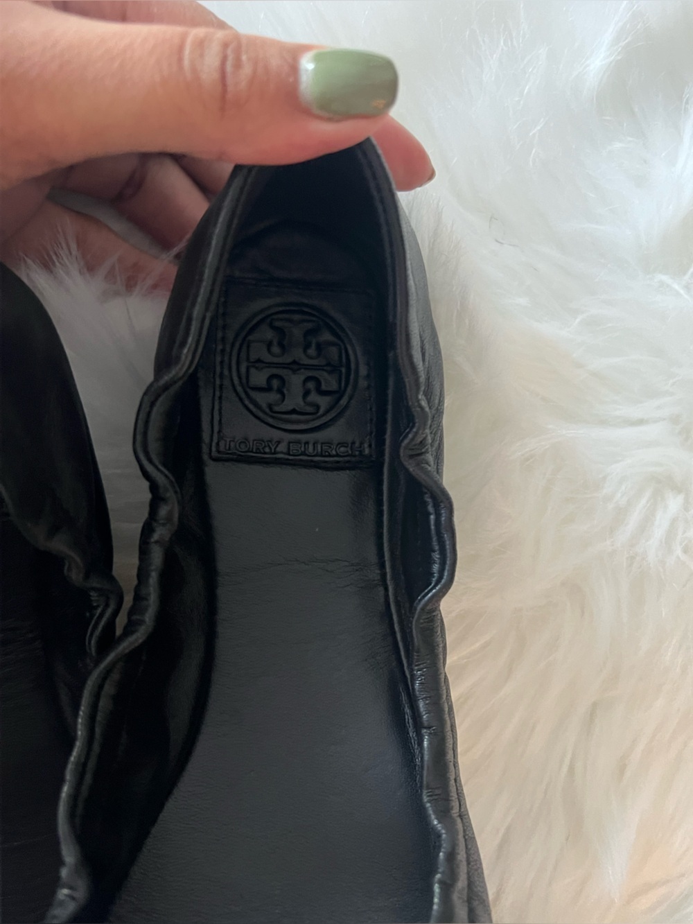 Tory Burch Black "AMBROSE" LEATHER BUCKLE GOLD REVA BALLET size 6.5 - Picture 4 of 6